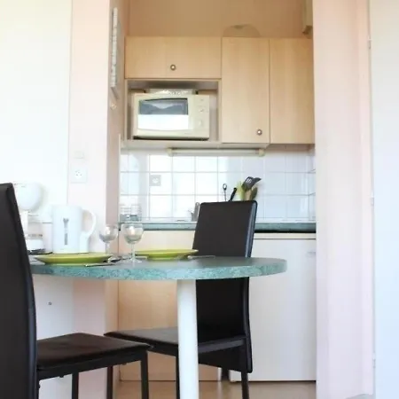 La Rocheliere 3 30 Apartamento